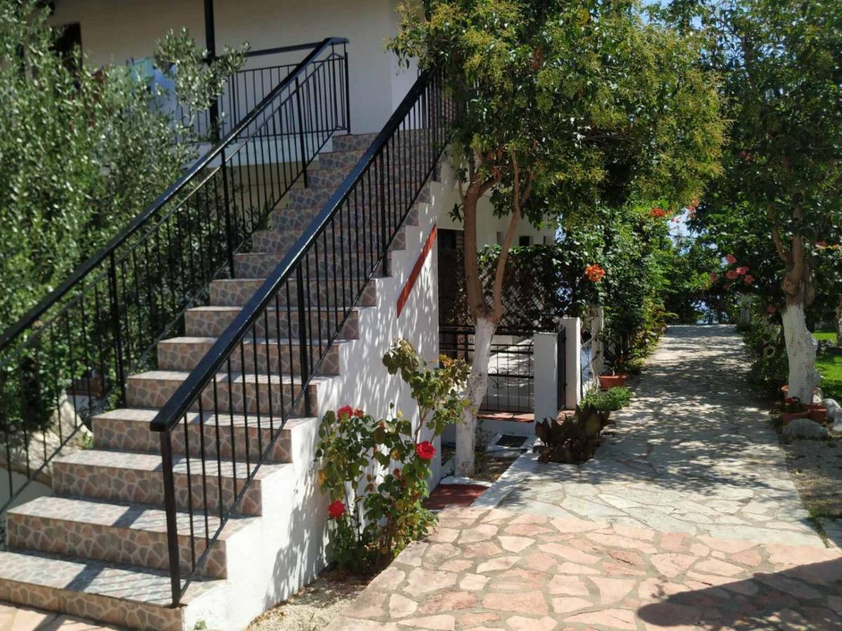 Apartment Bousounis